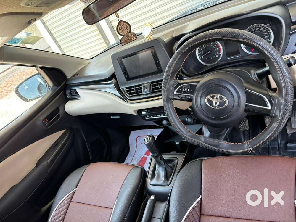 Toyota Glanza 2022 Petrol 30000 Km Driven