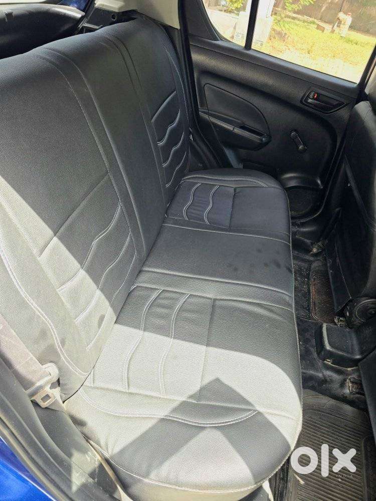 Maruti Suzuki Swift Lxi Optional-o, 2011, Petrol