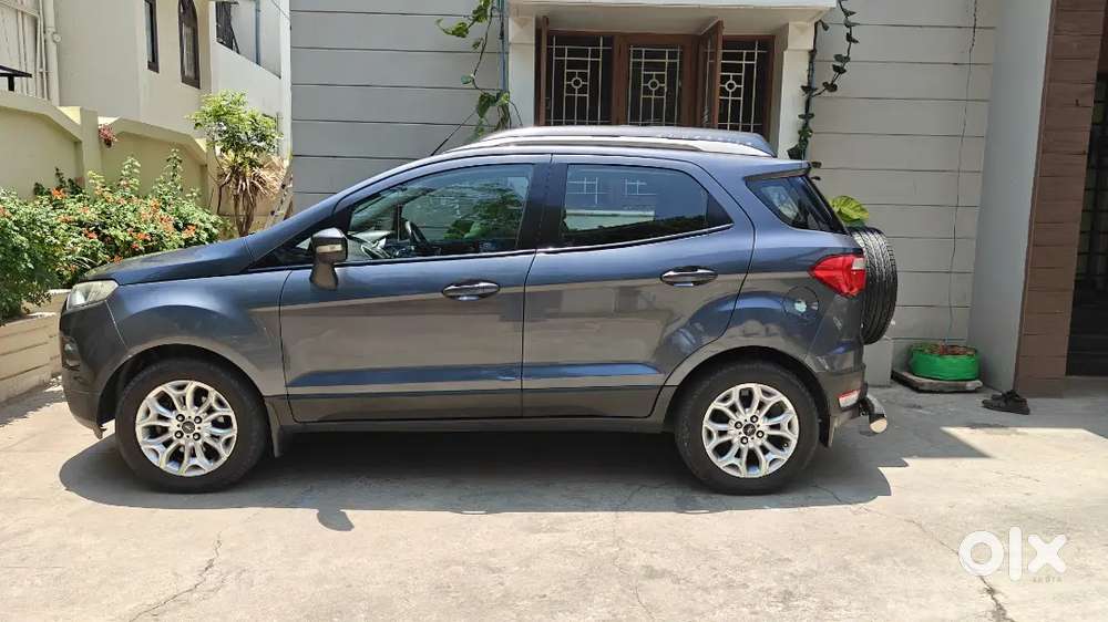 Ford Ecosport 2015 Petrol 76000 Km Driven