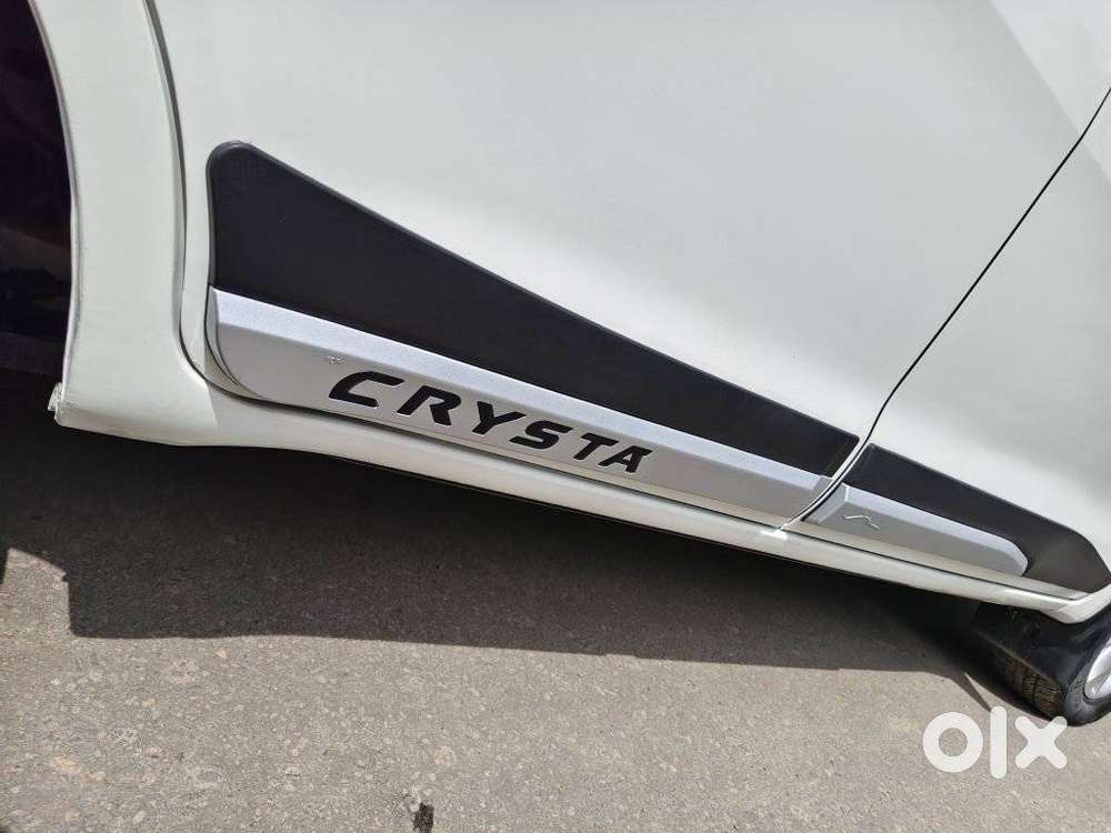 Toyota Innova Crysta [2020-ongoing] 2.7 Gx Mt 7 Str, 2023, Diesel