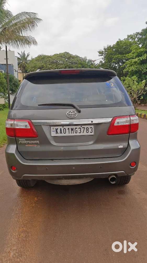 Toyota Fortuner 2011 Diesel