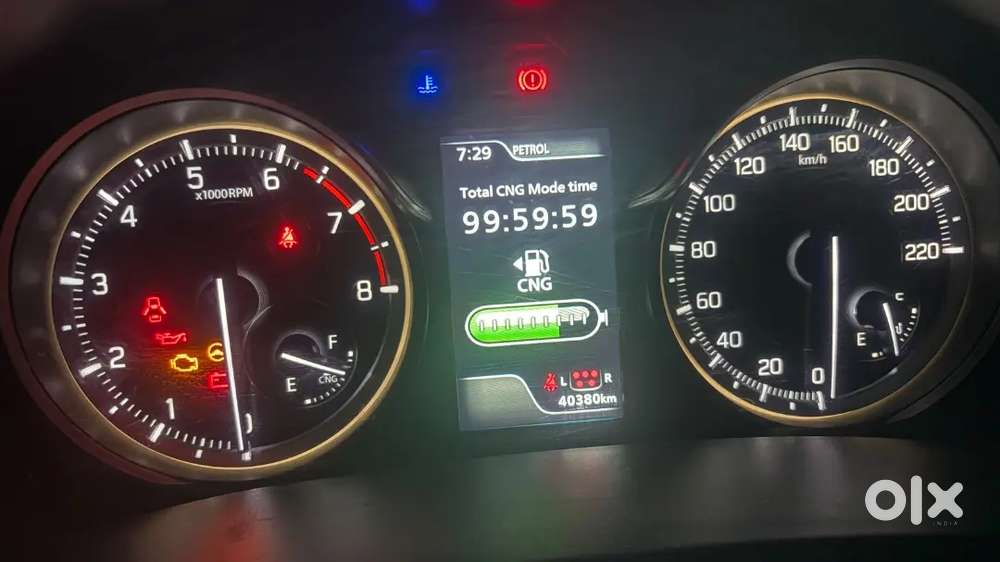 Maruti Suzuki Ertiga Vxi Cng+petrol 2026