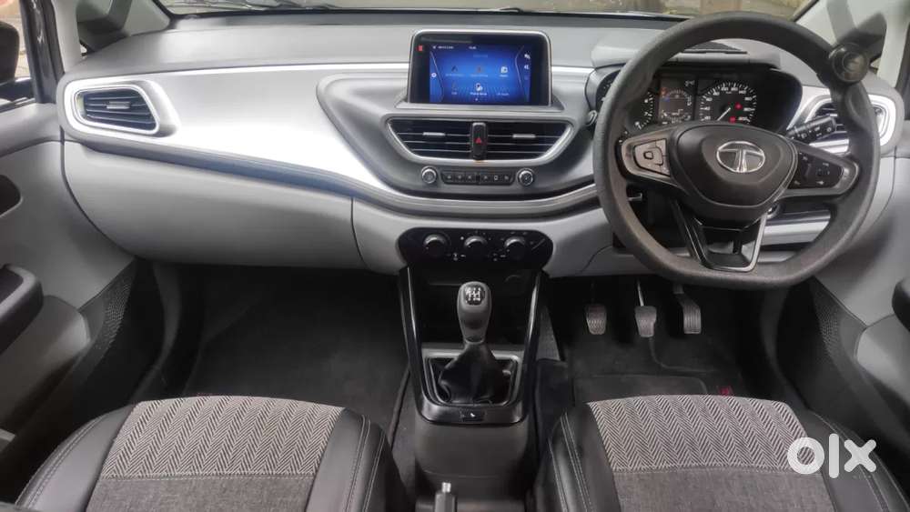 Tata Altroz 1.2 Xt, 2020, Petrol