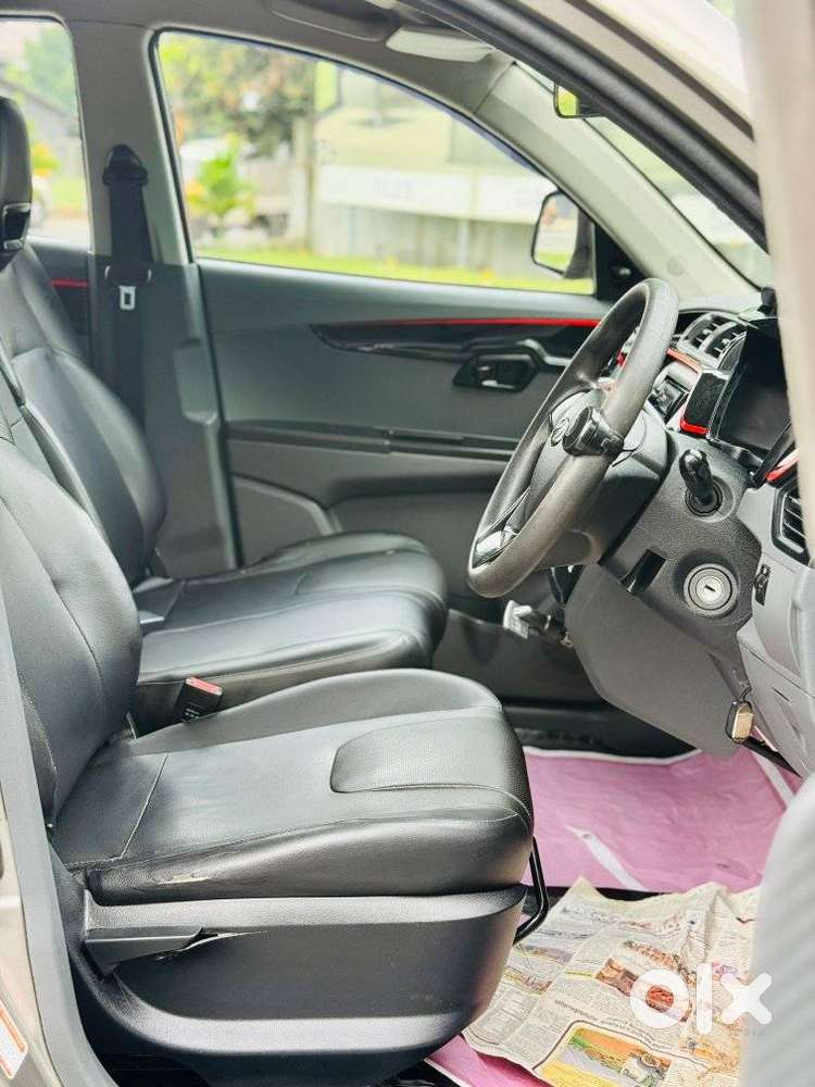 Mahindra Kuv100 Nxt 1.2 K2 Petrol 6 Str, 2018, Petrol