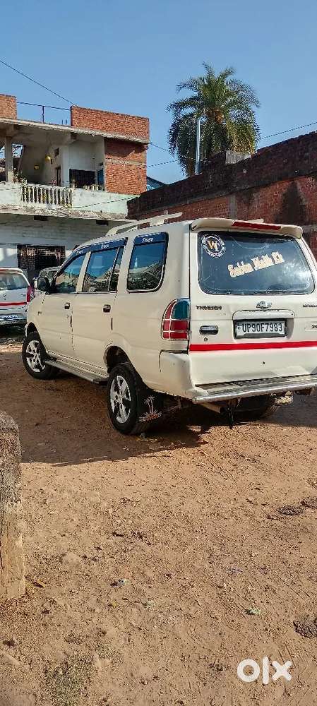 Chevrolet Tavera 2012 Diesel 200010 Km Driven