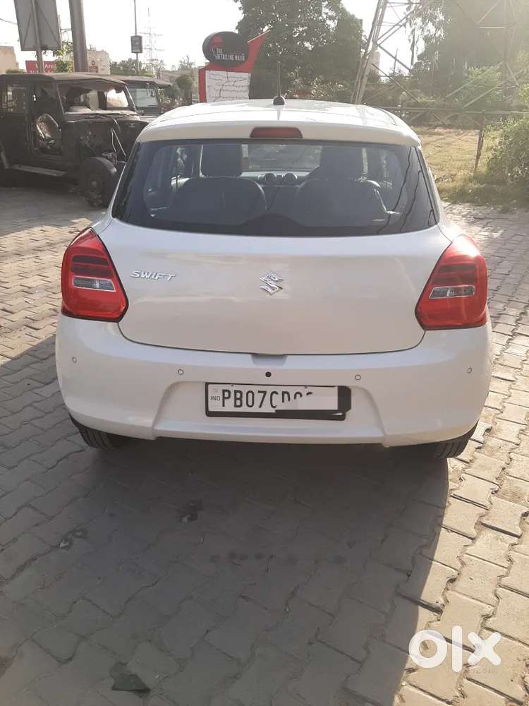 Maruti Suzuki Swift 2023 Petrol 7000 Km Driven