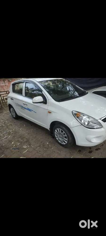 Hyundai I20 2011 Diesel 80000 Km Driven