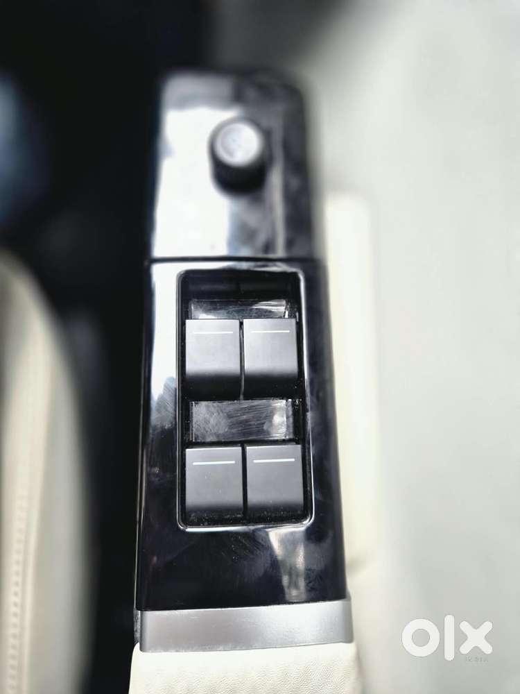 Tata Sierra 1.5 Accomplished Manual, 2026, Petrol