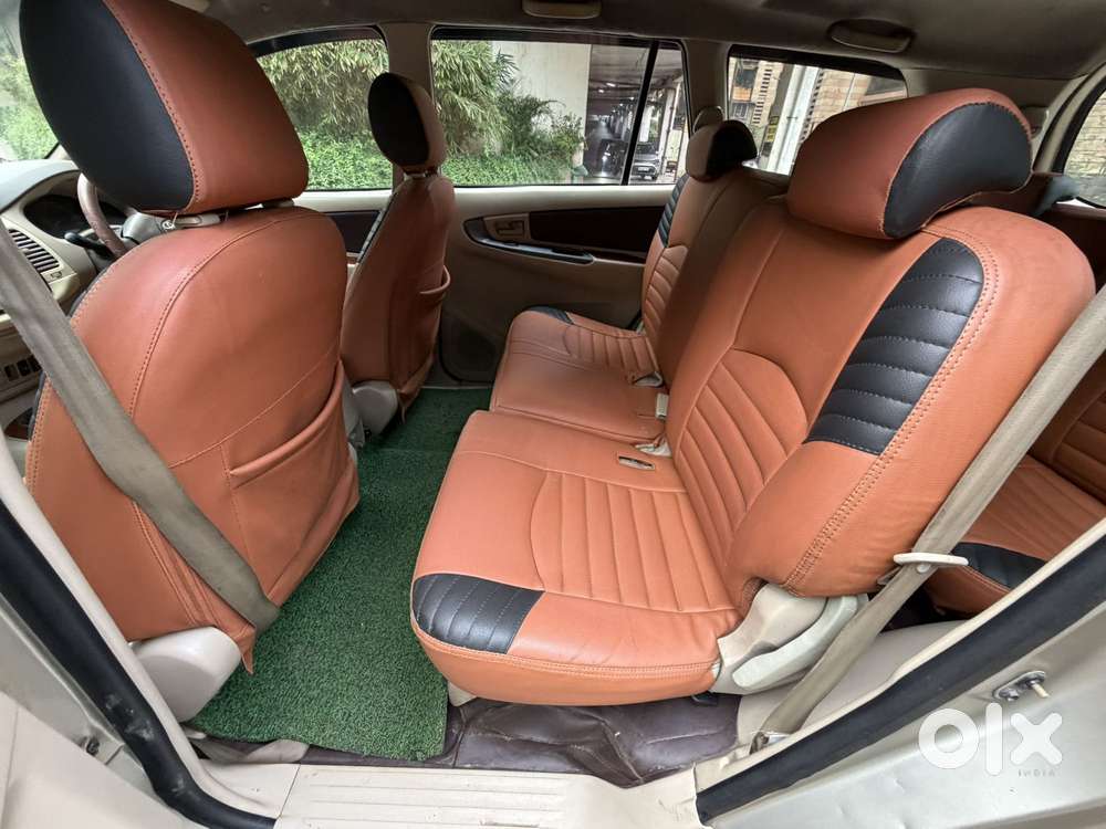 Toyota Innova 2.5 G4 Diesel 8-seater, 2007, Diesel