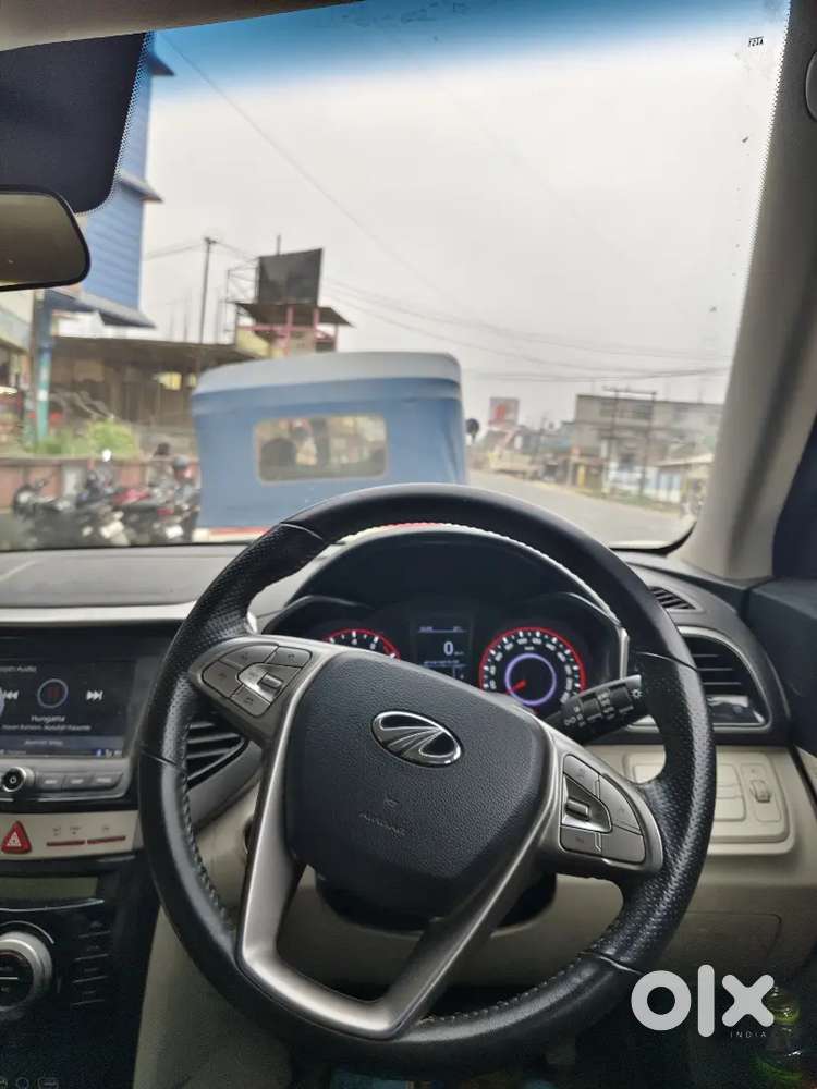 Mahindra Xuv300 W8 Petrol 2023