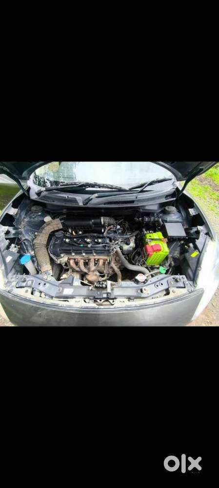Maruti Suzuki Swift Dzire 1.2 Zxi Bsiv, 2018, Petrol