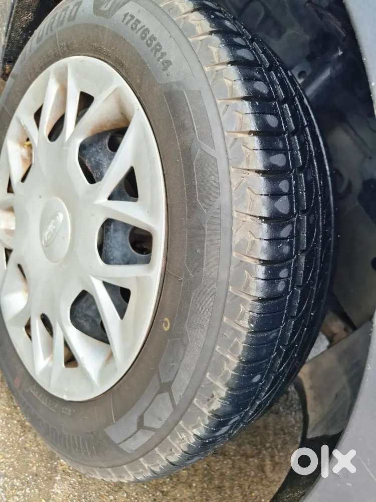 Ford Figo Titanium Petrol 2017