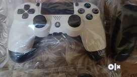 PlayStation Game Plastic Pre-owned Sony Dual Shock 4 Ps4 Controller at Rs  2500 in Mumbai