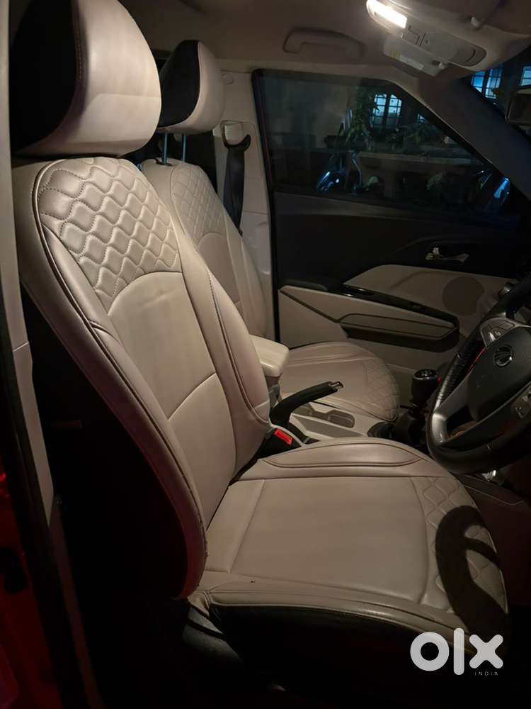 Mahindra Xuv300 2019 Diesel 45000 Km Driven