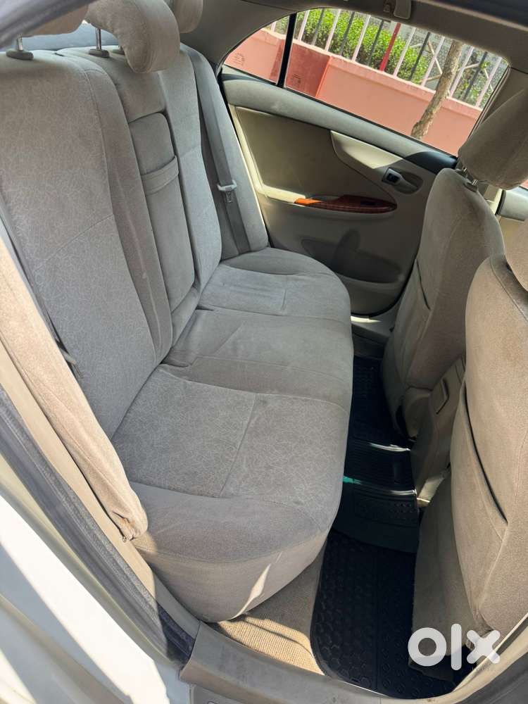 Toyota Corolla Altis 2010-2013 1.8 Sport, 2011, Diesel