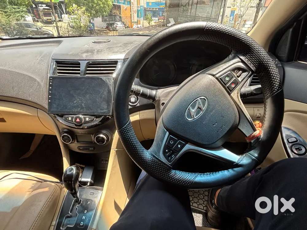 Hyundai Fluidic Verna 2012