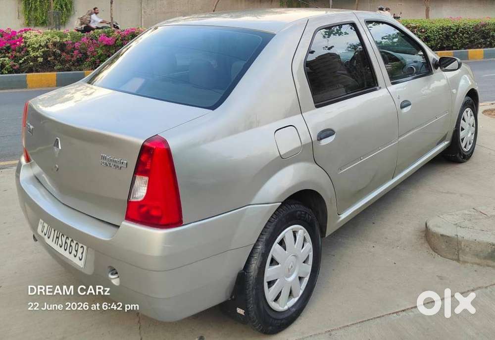 Mahindra Renault Logan Edge 1.4 Glx, 2009, Petrol