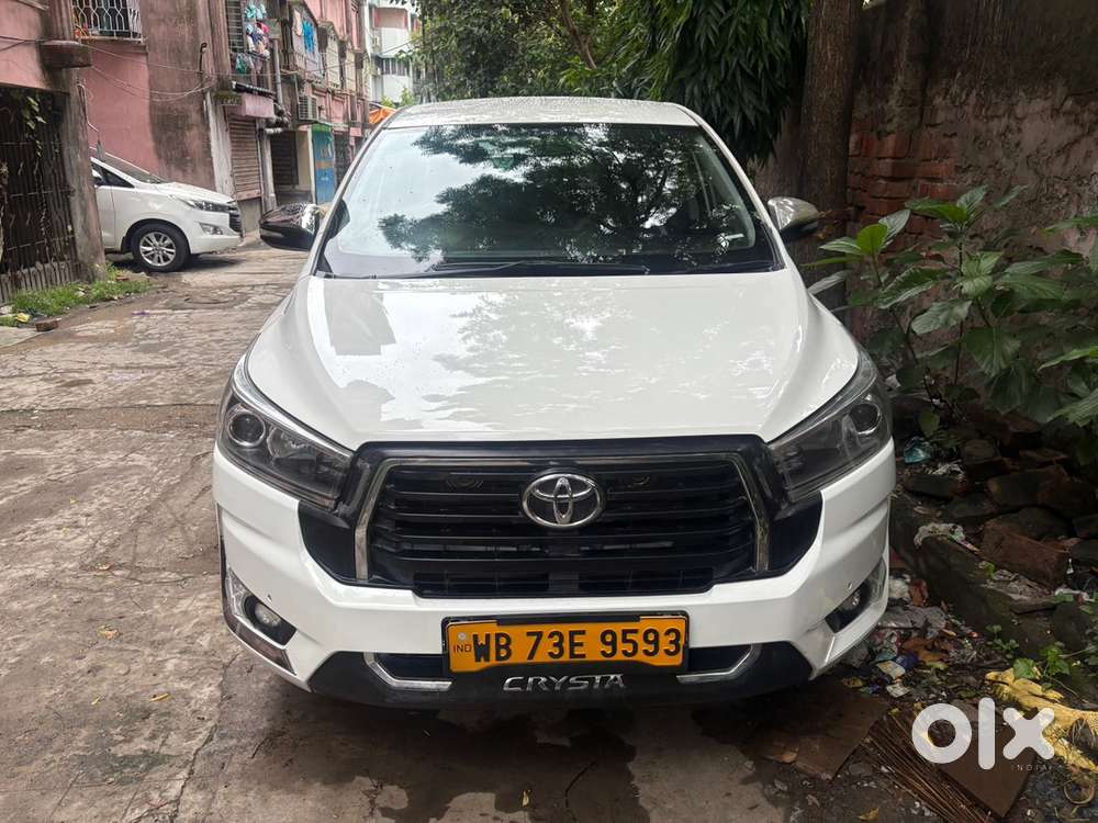 Toyota Innova Crysta 2.4g 2019