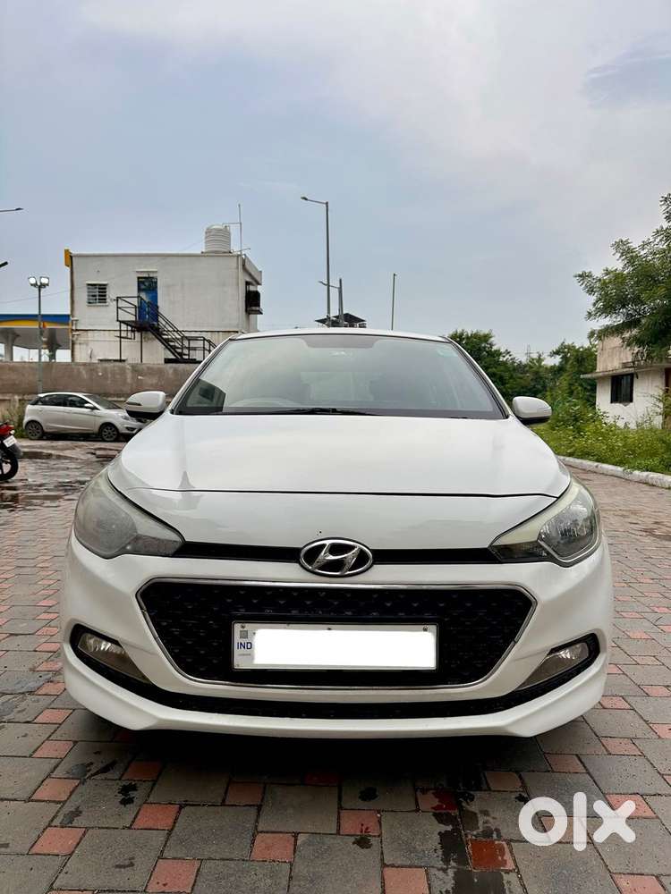 Hyundai I20 1.4 Asta (o) Crdi, 2015, Diesel