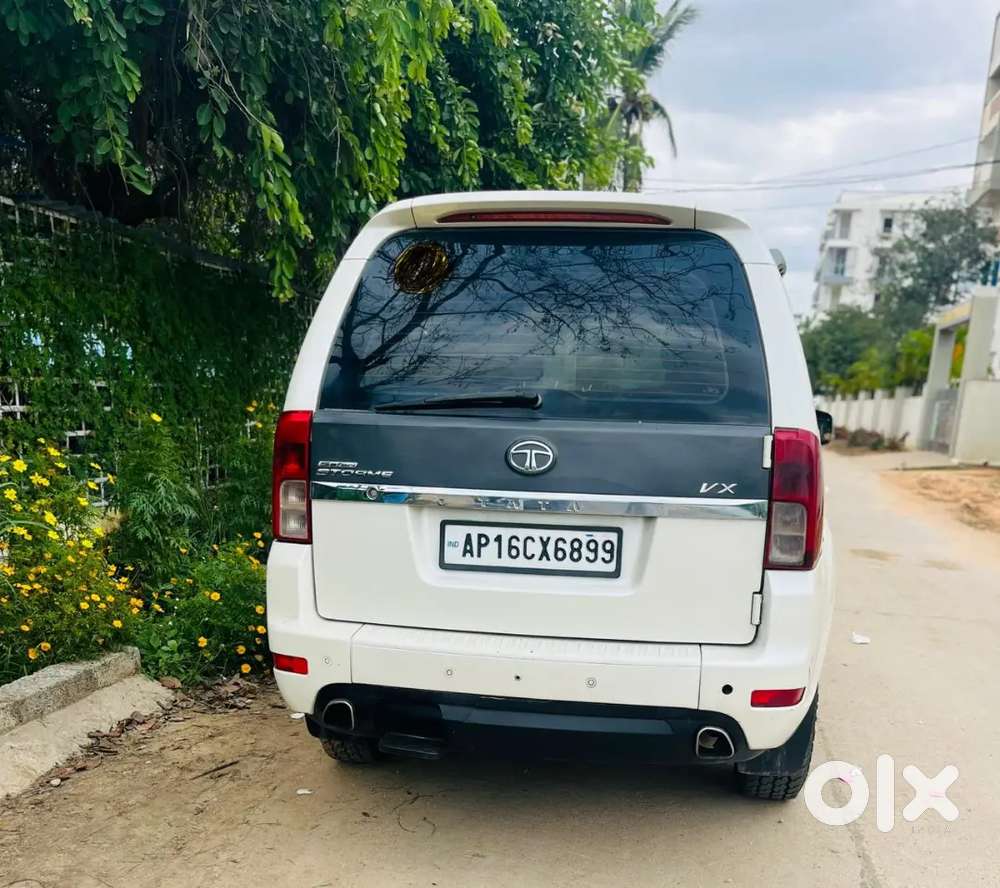 Tata Safari Storme 2015 Diesel Variant