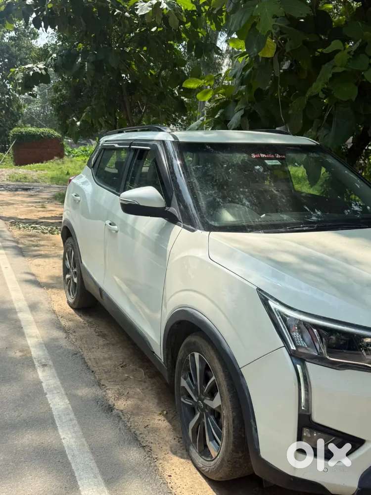 Gadi Bahut Accha Condition Me Hai Xuv 300 W8