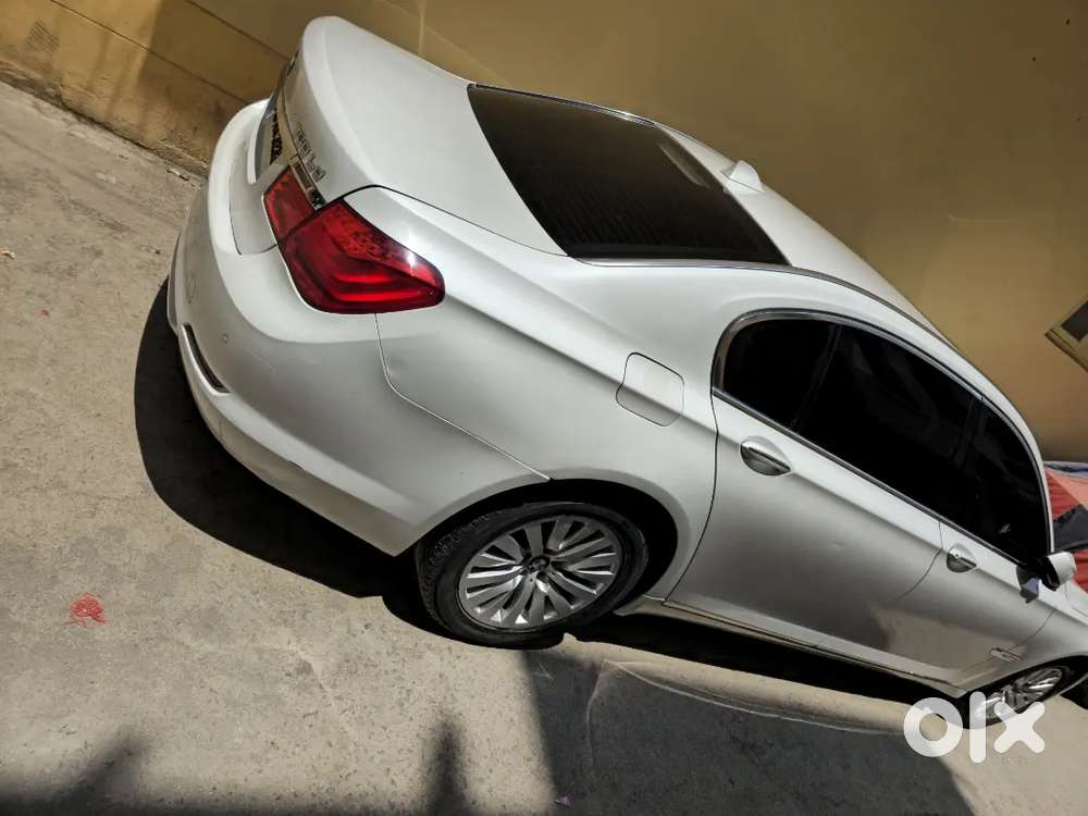 Bmw 7 Series Diesel 2011