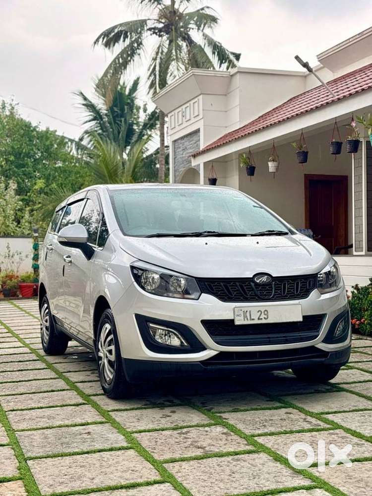 Mahindra Marazzo M2, 2020, Diesel