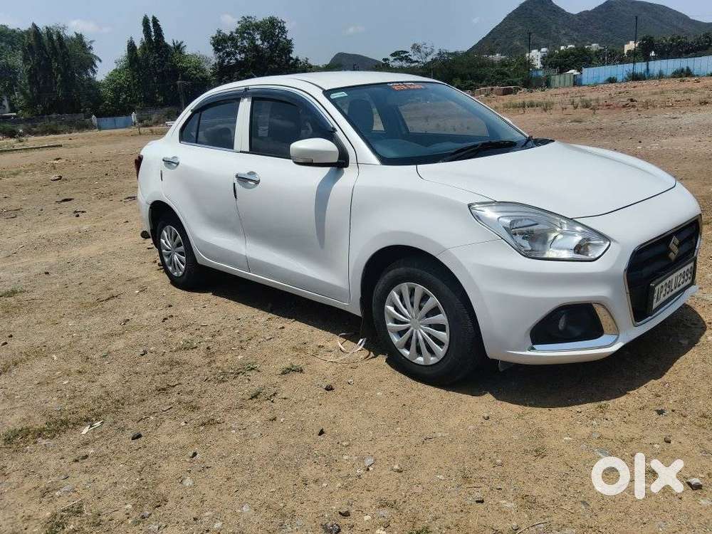 Maruti Suzuki Swift Dzire Vxi Optional, 2021, Petrol