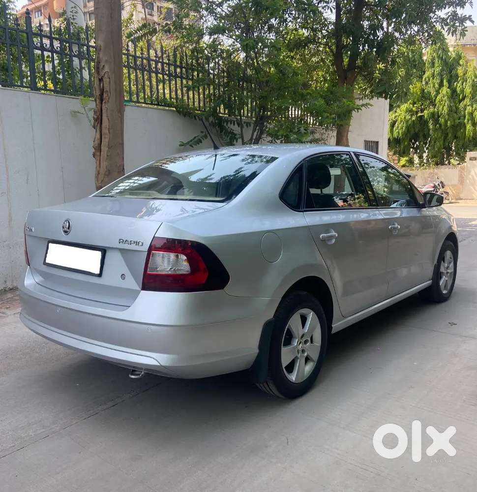 Skoda Rapid 2018 With Alloy
