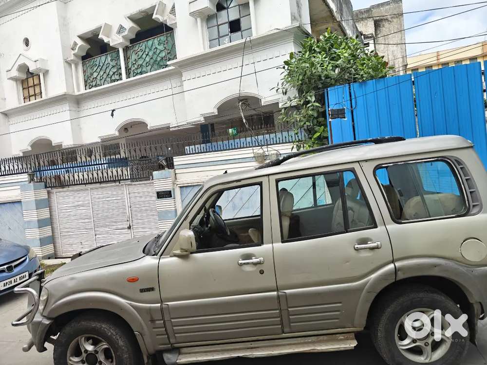 Mahindra Scorpio Diesel 2005