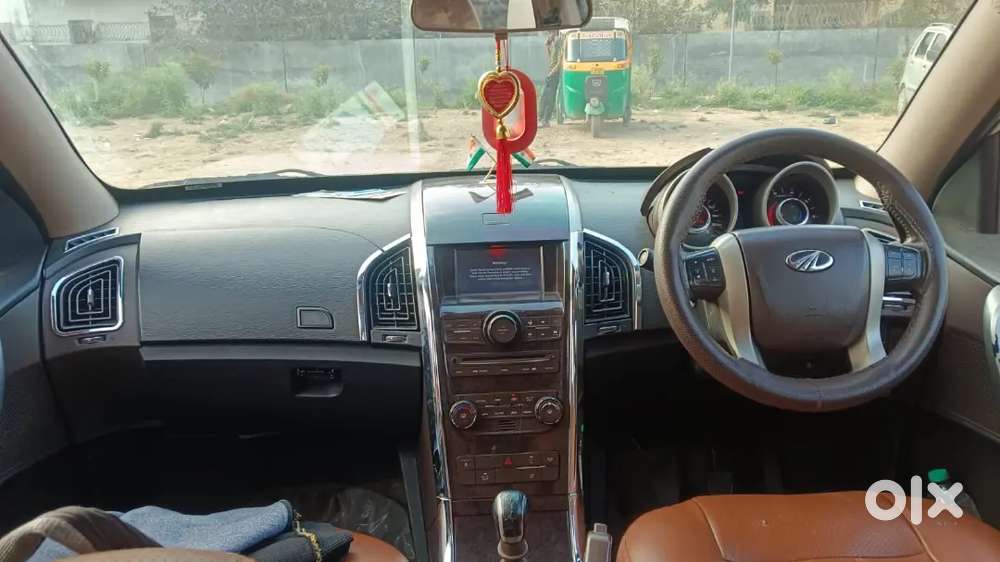 Mahindra Xuv500 Awd 2014 Model Diesel Car