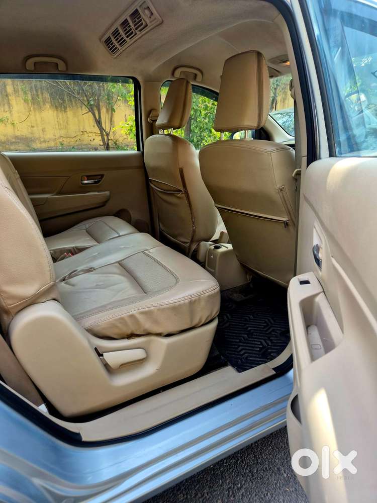 Maruti Suzuki Ertiga Vxi Cng, 2022, Cng & Hybrids