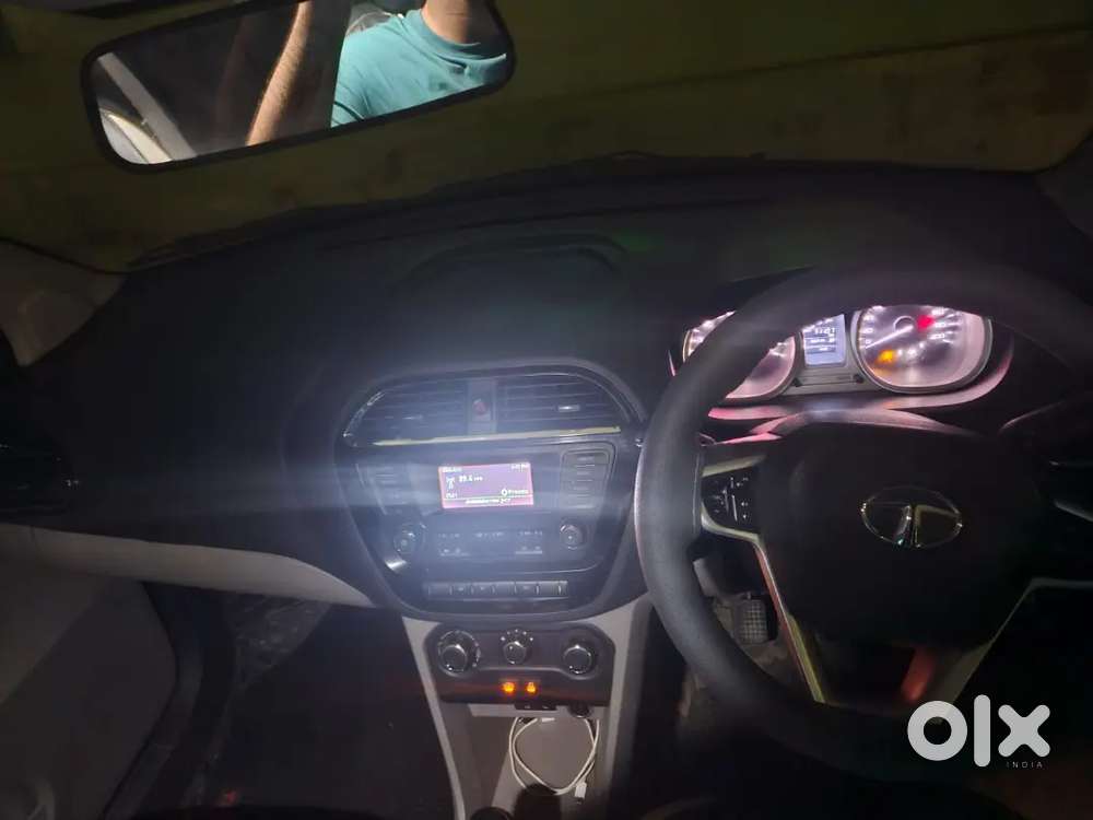 Tata Tiago Xz Diesel 2017