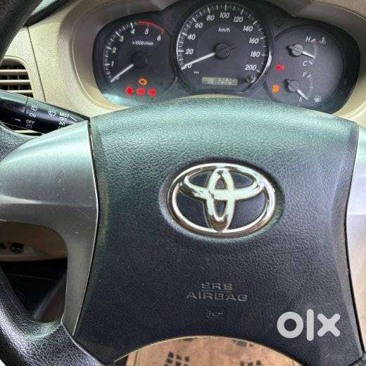 Toyota Innova 2.5 G (diesel) 8 Seater, 2015, Diesel