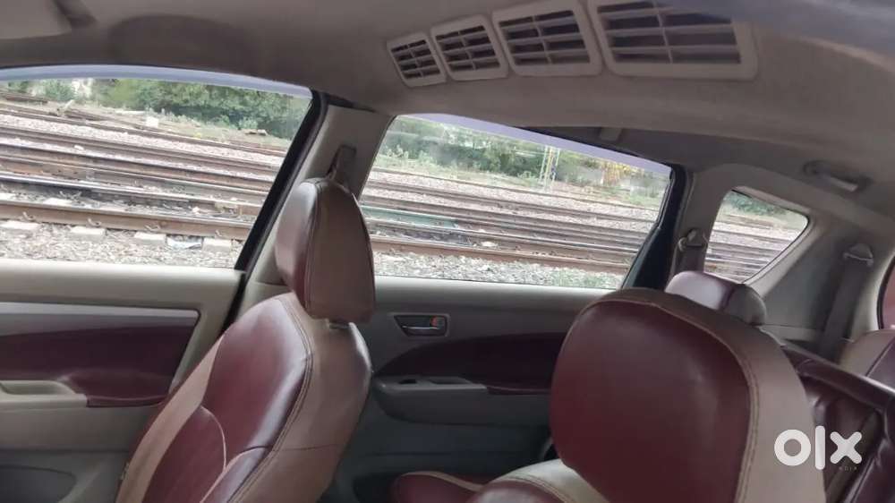 Maruti Suzuki Ertiga  Cng +petrol