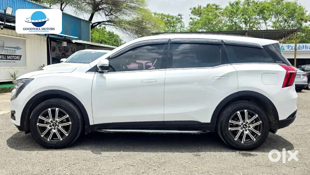 Mahindra Xuv700 2.2 Ax 7 Diesel At Str Awd, 2025, Diesel