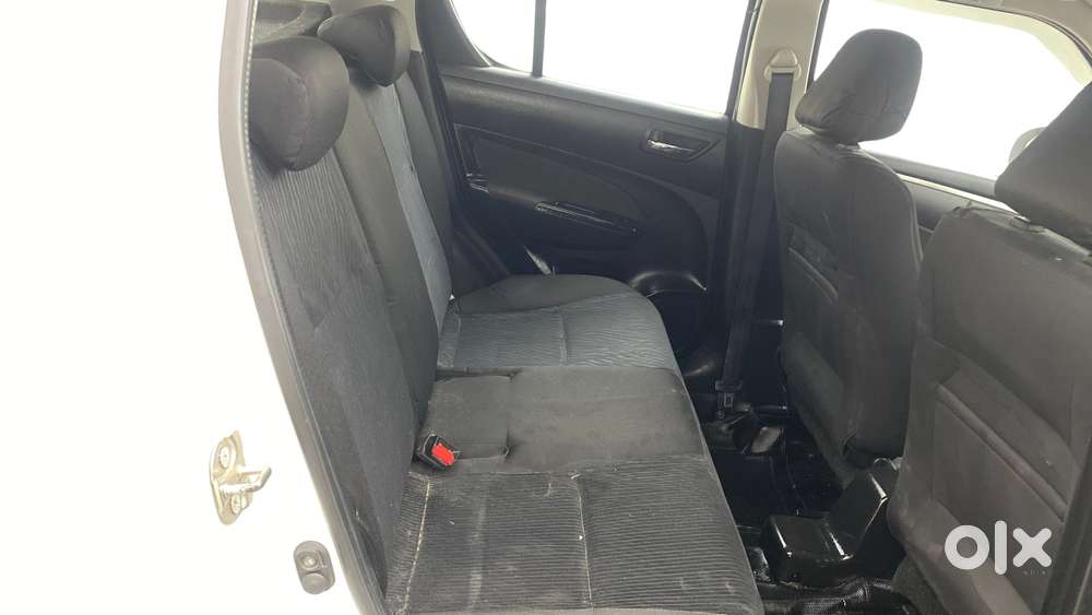 Maruti Suzuki Swift Vxi, 2016, Petrol