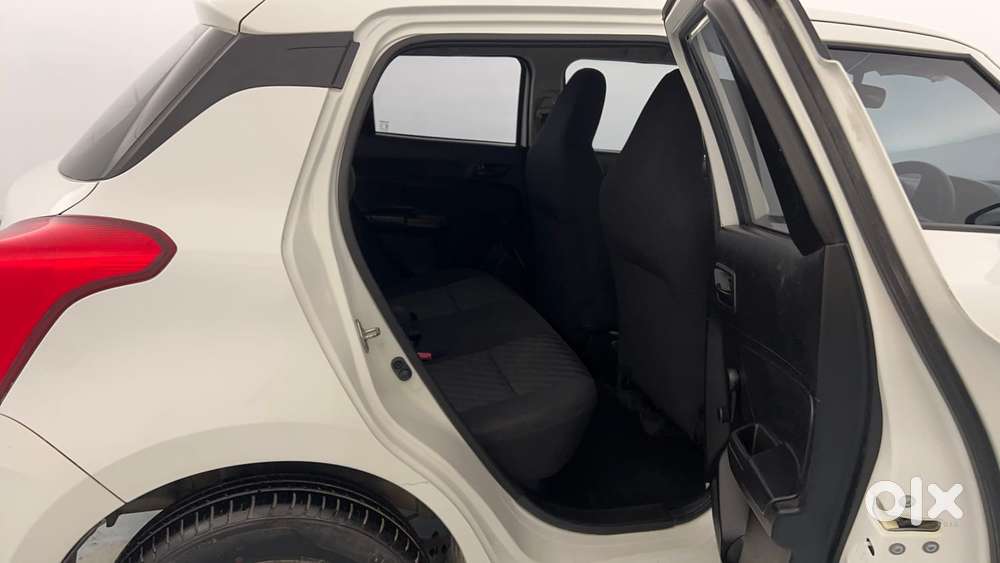 Maruti Suzuki Swift 1.3 Lxi, 2020, Petrol