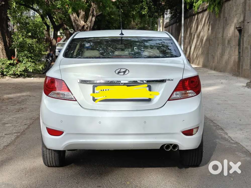 Hyundai Verna 2013 Petrol 70000 Km Driven