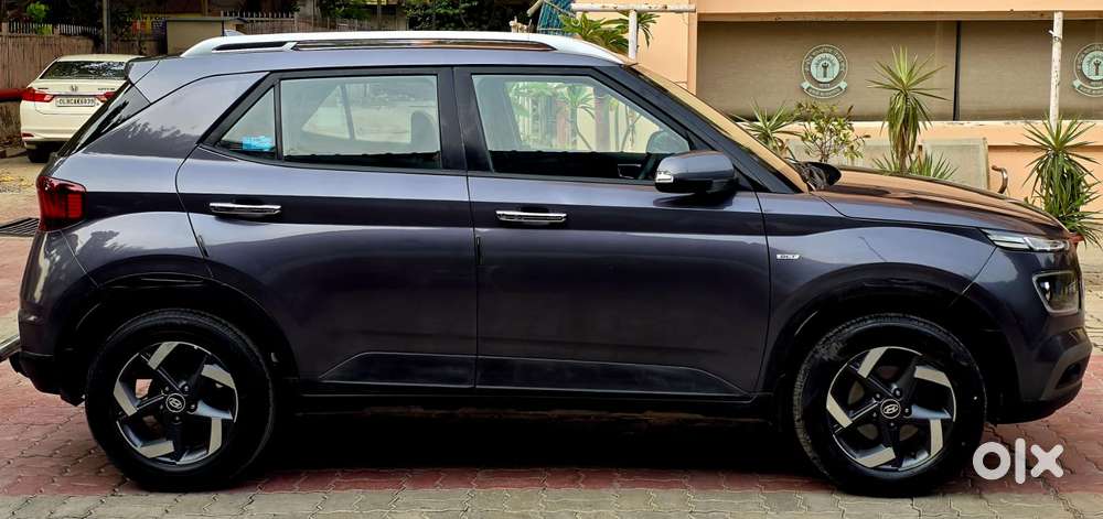 Hyundai Venue 1.0 Sx Turbo Dct, 2019, Petrol
