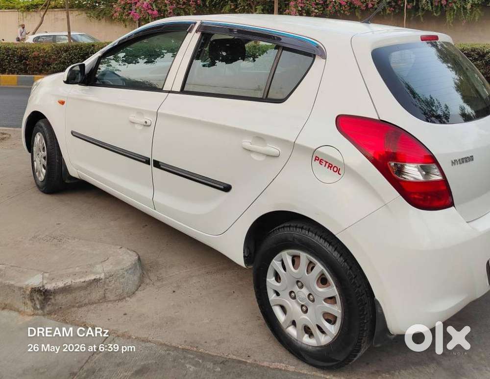 Hyundai I20 2010-2012 1.2 Asta, 2011, Petrol