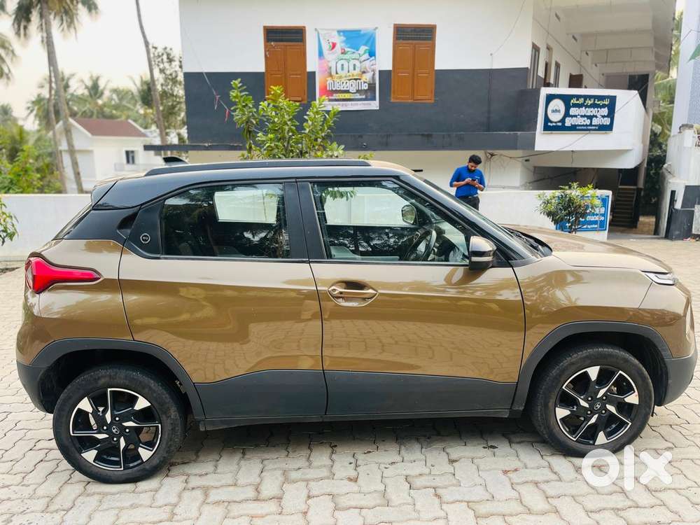 Tata Punch Creative Flagship Dual Tone Mt, 2023, Petrol