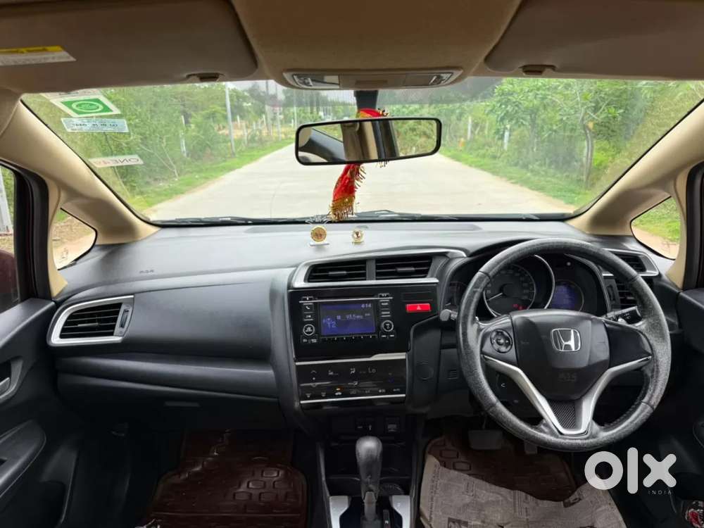 Honda Jazz V Cvt, 2015, Petrol