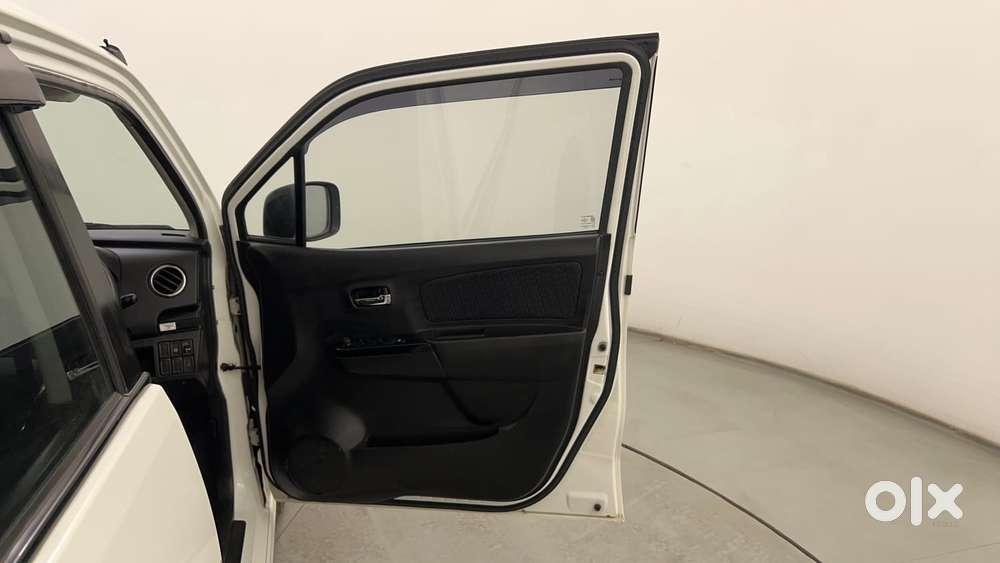 Maruti Suzuki Stingray Vxi, 2016, Petrol