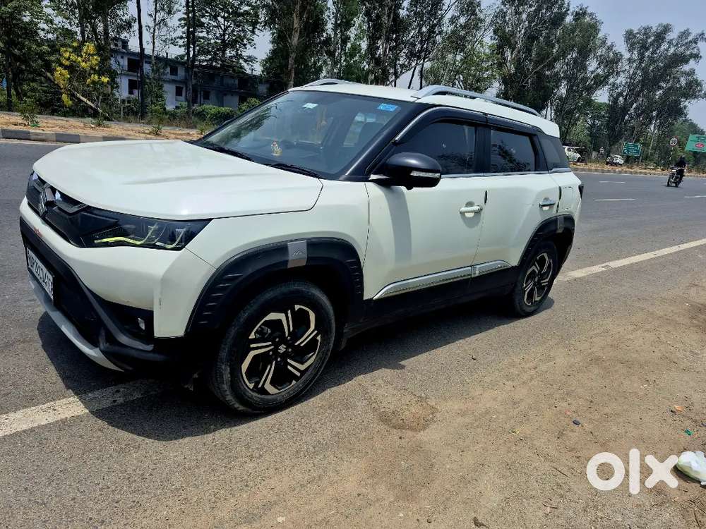 Maruti Suzuki Brezza 2022 Petrol 35000 Km Driven
