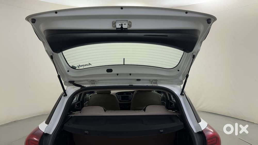 Hyundai Elite I20 Sportz Plus, 2020, Petrol