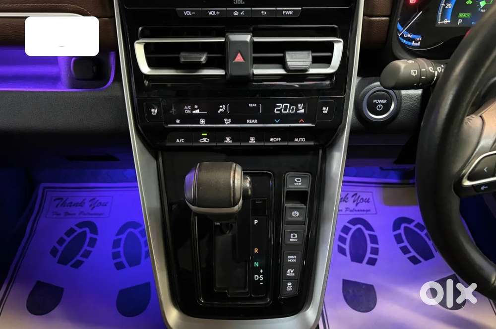 Toyota Innova Hycross 2.0 Zx (o) Hybrid 7 Str, 2024, Petrol