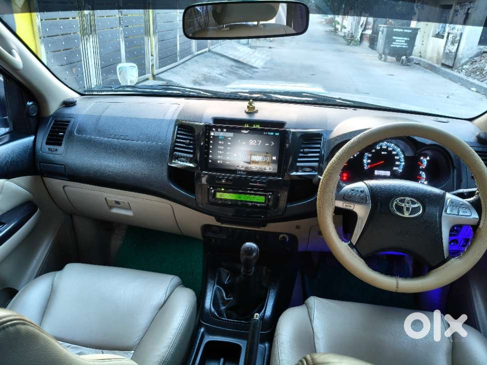 Toyota Fortuner 3.0 4x2 Mt, 2015, Diesel