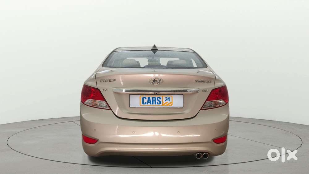 Hyundai Verna Fluidic 1.6 Vtvt Sx, 2012, Petrol