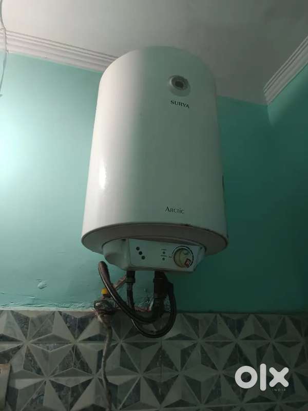 Surya arctic electronic water heater